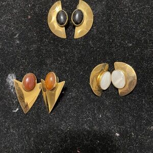 Elegant Gold tone with stones. Hand made in PR